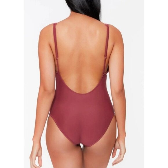 BAR III RED VELVET Plunge V-Wire One-Piece Swimsuit. Size XS. - Picture 2 of 4